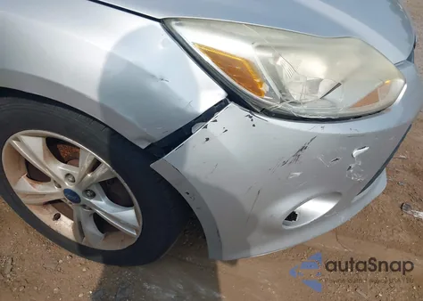 2013 Ford Focus Se z USA, uszkodzony, nr VIN 1FADP3F21DL168277